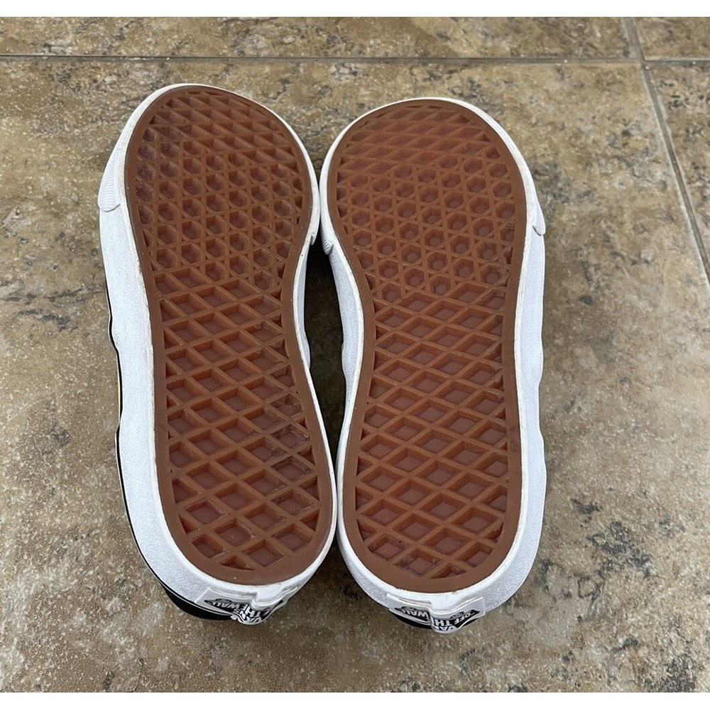 VANS Kids Classic black and yellow Slip On Size 2.5 - Picture 7 of 7